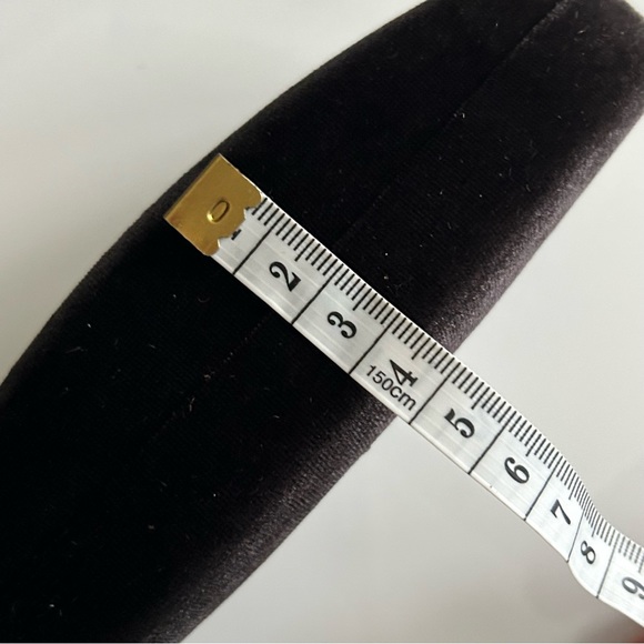 Tom Ford velvet case - Picture 8 of 9